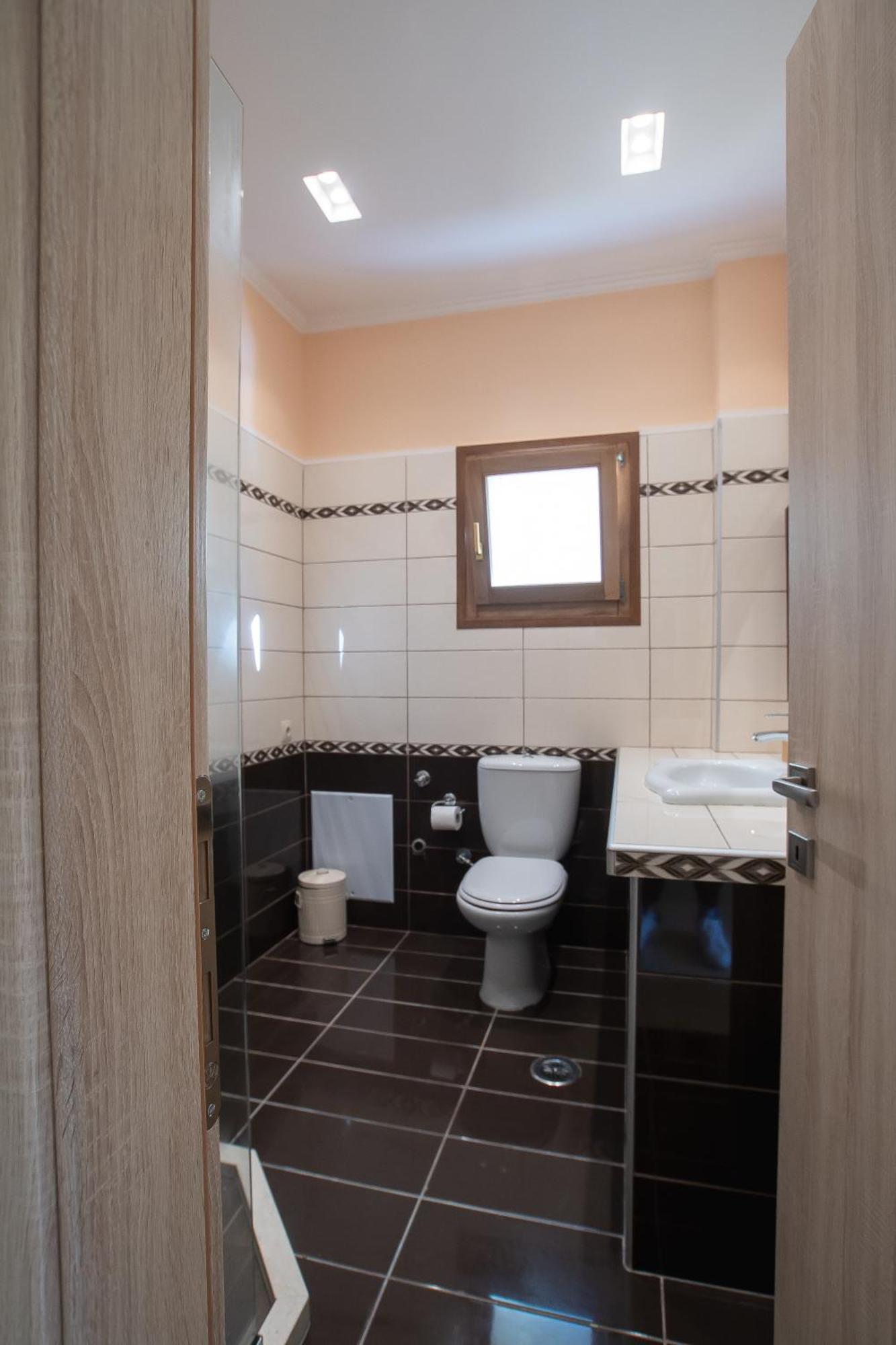 Elegance Suites Plataria Bagian luar foto